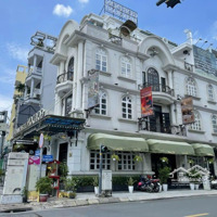 Siêu Phẩm Góc 2Mặt Tiền Võ Văn Kiệt-Trần Đình Xu P.cô Giang Q1 Dt:11X25M 5 Tầng Hđt: 250 Triệu Giá:90Tỷ