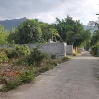 Đất trung tâm Phước Đồng-Nha Trang, diện tích đất 390m2 mặt tiền đường Nguyễn Tất Thành.