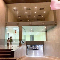 Bán Tòa Nhà Hoàng Hoa Thám, Phường 13, Tân Bình.diện Tích6.2X29M Hầm 6 Tầng - Hđt 100 Triệu/Th, Giá Bán 39.5 Tỷ