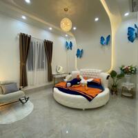 NHÀ MỚI FULL NỘI THẤT GẦN CÔNG VIÊN TUYỆT ĐẸP VĨNH LONG