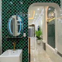 NHÀ MỚI FULL NỘI THẤT GẦN CÔNG VIÊN TUYỆT ĐẸP VĨNH LONG