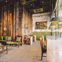 Cho Thuê Nhà Góc 2Mt 443 Nguyễn Thị Thập, Phường Tân Phong, Quận 7