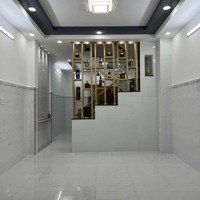 Bán Nhà Riêng Tân Phú,40 M2, View Đẹp, Pháp Lý Đầy Đủ,Giá Bán 10,2 Tỷ Tl.
