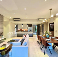 Cần Bán Căn Hộ 145M2 Lớn Nhất Loại 3 Phòng Ngủ View Sông Và Phú Mỹ Hưng, Tầng Trung Cực Đẹp Giá Chỉ 9Ty9
