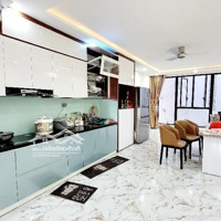Bán Nhà Rđường Tư Đình, Long Biên, Hà Nội, Giá Tốt, 42M2 Xây 6 Tầng . Thang Máy . Ô Tô 9,5 Tỷ