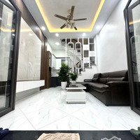 Bán Nhà Phố Nguyễn Chínhdiện Tích30M X 5 Tầng Xây Mới