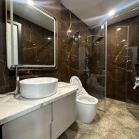 Bán Nhà Phố Nguyễn Chínhdiện Tích30M X 5 Tầng Xây Mới