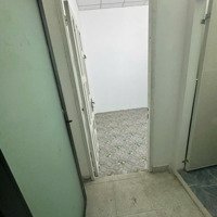Chính Chủ Cho Thuê Phòng Đường D2. Giá 4 Triệu