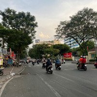 Vị Trí Độc Tôn. 2 Mặt Tiền Tôn Thất Tùng, Bến Thành, Quận 1. Ngang 10M (135M2), Hdt: 140 Triệu/Th. 35Tỷ