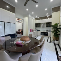Bán Biệt Thự Him Lam Kênh Tẻ Giá: 35 Tỷ Liên Hệ: 0988136639 Ms. Thảo