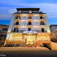 Cho Thuê Mặt Bằng 700M Mặt Phố Nguyễn Đình Thi View Hồ Tây Đẳng Cấp, Phù Hợp Mô Hình Luxury