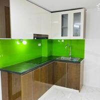 Bán nhà đẹp phố Cự Lộc 37m2, 5T, nhà đẹp hiện đại ở luôn