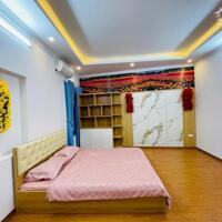 Bán nhà đẹp phố Cự Lộc 37m2, 5T, nhà đẹp hiện đại ở luôn