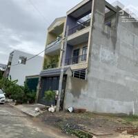 Cần bán 3 nền đất biệt thự 10x20m tại KDC Đông Dương, P Phú Hữu, giá từ 33tr/m2