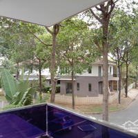 Cho Thuê Biệt Thự Quận 9 Ven Sông, Diện Tích 260M2 Full Nội Thất 3 Phòng Ngủcó Hồ Bơi Riêng Chỉ 45 Triệu