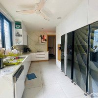 Bán Biệt Thự Có Hồ Bơi, Sân Vườn, View Sông Liền Kề Phú Mỹ Hưng - Q7