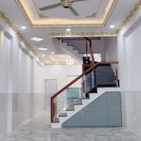 Bán Nhà 1 Trệt 2 Lầu Thiết Kế Hiện Đại Ngay Sau Chợ Tân Bình, Dĩ An
