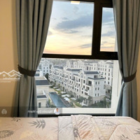 Bán Gấp Căn Hộ 1 Phòng Ngủswanbay Full Nội Thất Tặng Kèm Hđ Thuê 1 Năm 6 Triệu/Tháng Chỉ 1Tỷ965 View Hồ Bơi