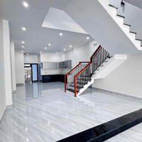Kẹt Tài Chính Cần Bán Gấp Nhà Cách Mạng Tháng 8, Phường 10, Quận 3, Giá Bán 3 Tỷ830, Diện Tích 66M2