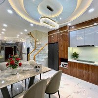 Cần Tiền Bán Nhà 64M2 Đường Bùi Đình Túy P12 Bình Thạnh. Giá Bán 3 Tỷ2. Có Hđ Thuê 15 Triệu/Tháng. Sổ Riêng