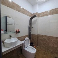 Bán Nhà Riêng Tại Đường D1, Tân Đông Hiệp, Dĩ An, Bình Dương, 4,6 Tỷ, 70M2