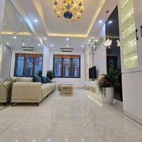 Bán Nhà Diện Tích 37M2 Cầu Giấy - Giá Hơn 8 Tỷ