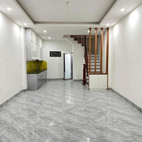 Cần Bán Nhà 5 Tầng Tại Ngã Tư Trôi Xây Mới Hơn 3 Tỷ Hỗ Trợ Vay Bank. Liên Hệ: 0349100991