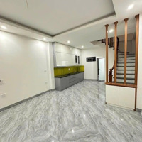 Cần Bán Nhà 5 Tầng Tại Ngã Tư Trôi Xây Mới Hơn 3 Tỷ Hỗ Trợ Vay Bank. Liên Hệ: 0349100991