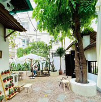 Cho Thuê Vila Sân Vườn Đường Trần Nhật Duật P.tân Định Q.1