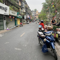 Bán Tập Thể View Hồ Đắc Di. 3.95 Tỷ. 102M2 - Siêu Thoáng Sáng. Bãi Xe Ngay Chân Tòa Nhà