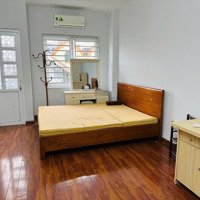 Võ Chí Công 46M Nhà 6 Tầng Thang Máy Chỉ 11 Tỷ Ngõ Thông ,Mặt Ngõ 3M
