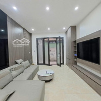 Bán Nhà Đẹp Phố Đại Cát, Liên Mạc Lô Góc, Ô Tô Tránh, Kinh Doanh 35M 5Tầng 4.X Tỷ