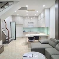 Bán Nhà Đẹp Phố Đại Cát, Liên Mạc Lô Góc, Ô Tô Tránh, Kinh Doanh 35M 5Tầng 4.X Tỷ