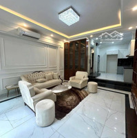 Bán Nhà Hồng Tiến_Bồ Đề_50M_Mt5M_4Ngủ,Thang Máy,Nội Thất Sang Sin,Ô Tô Đỗ Cửa,Vào Nhà,12Xty