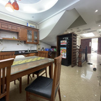 Chính Chủ Cần Bán Căn Nhà Phố Nguyễn Ngọc Vũ. Sổ Đỏ 62M2 Hiện Đang Xây 7 Tầng, 9 Phòng