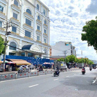 Bán Nhà Mặt Tiền Lê Văn Sỹ. Dt: Ngang Lớn 30X10M. Kc: 1 Hầm 10 Tầng. Hđt 170 Triệu/Th. Giá Bán 78 Tỷ