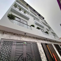 Bán Nhà Đối Diệntrung Tâm Thương Mạiaeon Long Biên, Full Nội Thất Gần 40M2 Giá Bán 5.8 Tỷ