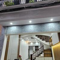 Bán nhà phố Tam Khương 45m2, 5T, MT4.1m ô tô nhà đẹp long lanh quanh 15 tỷ hiếm Đống Đa