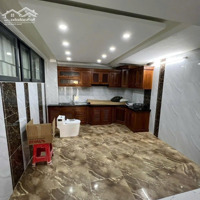 Cho Thuê Nhàmặt Tiềnkd 80M2Pthiển,P4Q8. 4X20,Trệt Lững 2Lầu St 6Pn 7 Vệ Sinh 45 Triệu/Thg&Cọc Tl. Hđld. 091727265