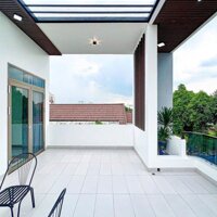 NHÀ 1 TRỆT 2 LẦU MỚI  ĐƯỜNG D7 KDC HỒNG LOAN - HƯNG THẠNH - CÁI RĂNG - CẦN THƠ