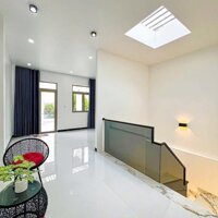 NHÀ 1 TRỆT 2 LẦU MỚI  ĐƯỜNG D7 KDC HỒNG LOAN - HƯNG THẠNH - CÁI RĂNG - CẦN THƠ