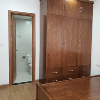 Bán Chung Cư Iris Garden 30 Trần Hữu Dực 62M 2 Phòng Ngủ2Vs 2 Ban Công Full Đồ Tầng Cao