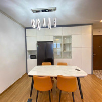 Cho Thuê Hoàng Cầu Skyline 83M, 2 Ngủ, Đủ Đồ 17,5 Tr/Th, Liên Hệ: 0911400844
