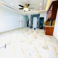 Nhà Mới Ngọc Lâm - Nguyễn Văn Cừ Long Biên Hơn 50M X 6 Tầng Lô Góc Thang Máy Oto Vào Nhà Chỉ 9.X Tỷ