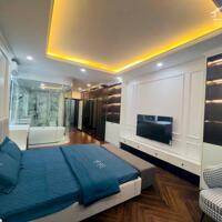 NHÀ ĐẸP PHỐ VĂN LA - KINH DOANH ĐỈNH - VỈA HÈ RỘNG - ĐƯỜNG Ô TÔ TRÁNH - THANG MÁY - 7 TẦNG