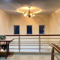 Bán Nhà Hoàng Diệu Quận 4 - 5 Tầng - 35M2 - 3 Tỷ Nhỉnh - Khu An Ninh Yên Tĩnh