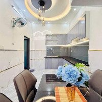 Chú Hải Đi Định Cư Cần Bán Nhà Đường 6.5M Điện Biên Phủ-Q3, Gần Đại Học Hoa Sen. Giá Bán 4Tỷ200/83,6M2