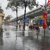 Bán siêu phẩm mặt đường đôi Hồ Tùng Mậu, phía sau và bên cạnh ngõ 3 - 5m. Oto đi vòng quanh đất