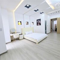 NHÀ ĐẸP PHỐ HOÀNG NGÂN - KINH DOANH - THANG MÁY - NỘI THẤT ĐẸP LUNG LINH - NHÀ RỘNG - Ở SƯỚNG