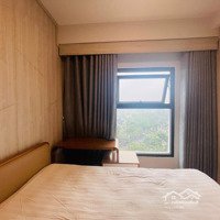 Cần Bán Căn 2 Ngủ Toà B Westbay View Hồ Giá Bán 2.55 Tỷ Liên Hệ: 0961694919